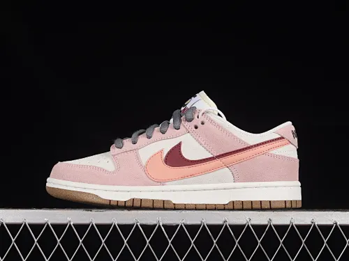 All Categories Nk SB Dunk Series Nk SB Dunk Low Low-top sneakers Nk SB Dunk Low "85" Coconut milk powder Panda knows magic SB low-top sports and leisure sneakers DO9457-120